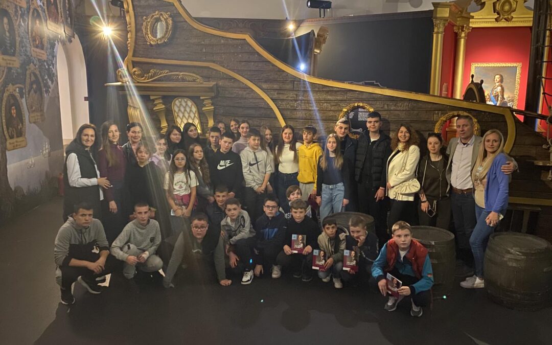 Амбијентална настава-посета изложби „Петар Велики и Србија“